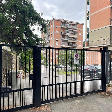 לה ספציה Appartamento Con Parcheggio Vicino Alla Stazione E Centro מראה חיצוני תמונה